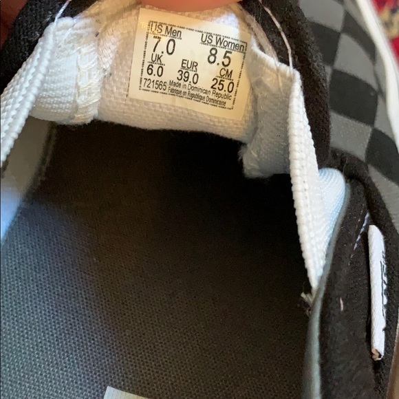 Checkerboard vans - Picture 3 of 4